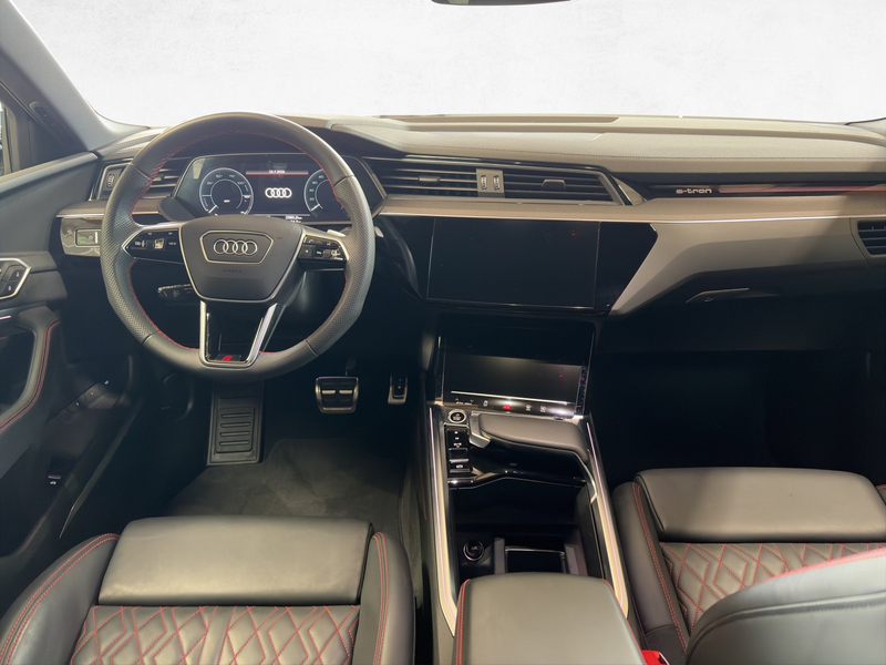 Audi Q8 Sportb 55 e-tron S line quattro /Navi/360Kam — photo 10