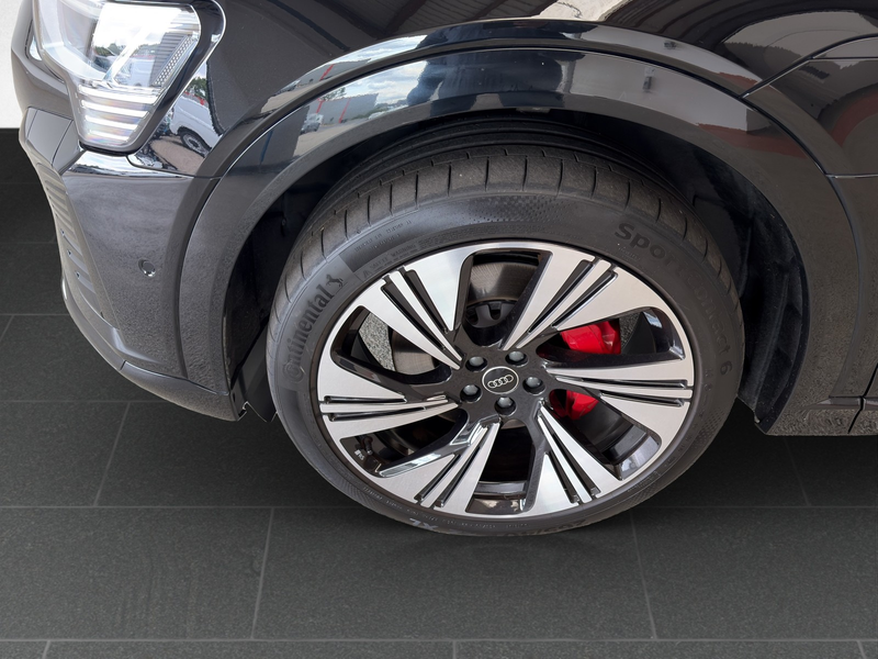Audi Q8 Sportb 55 e-tron S line quattro /Navi/360Kam — photo 16