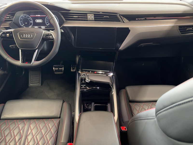 Audi Q8 Sportb 55 e-tron S line quattro /Navi/360Kam — photo 13