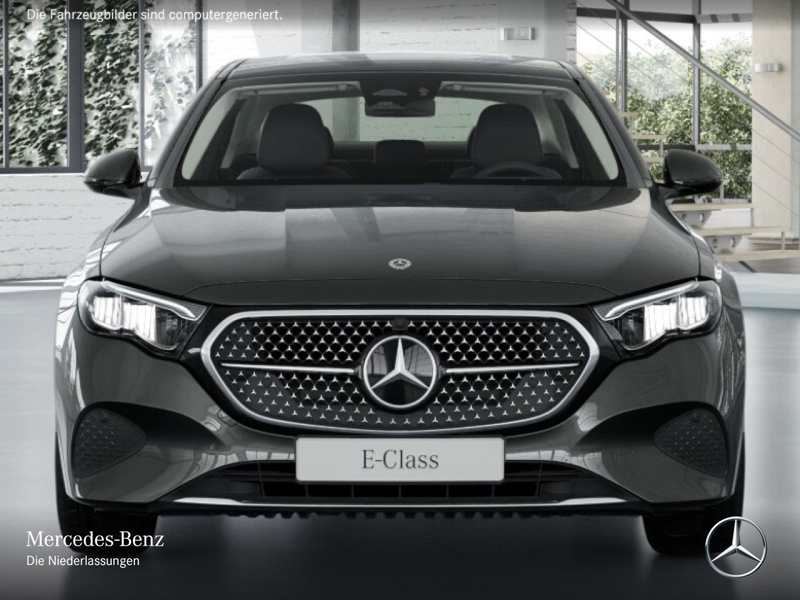 Mercedes-Benz E 220 d Avantgarde Pano Distr. LED Kamera PTS 9G — photo 8