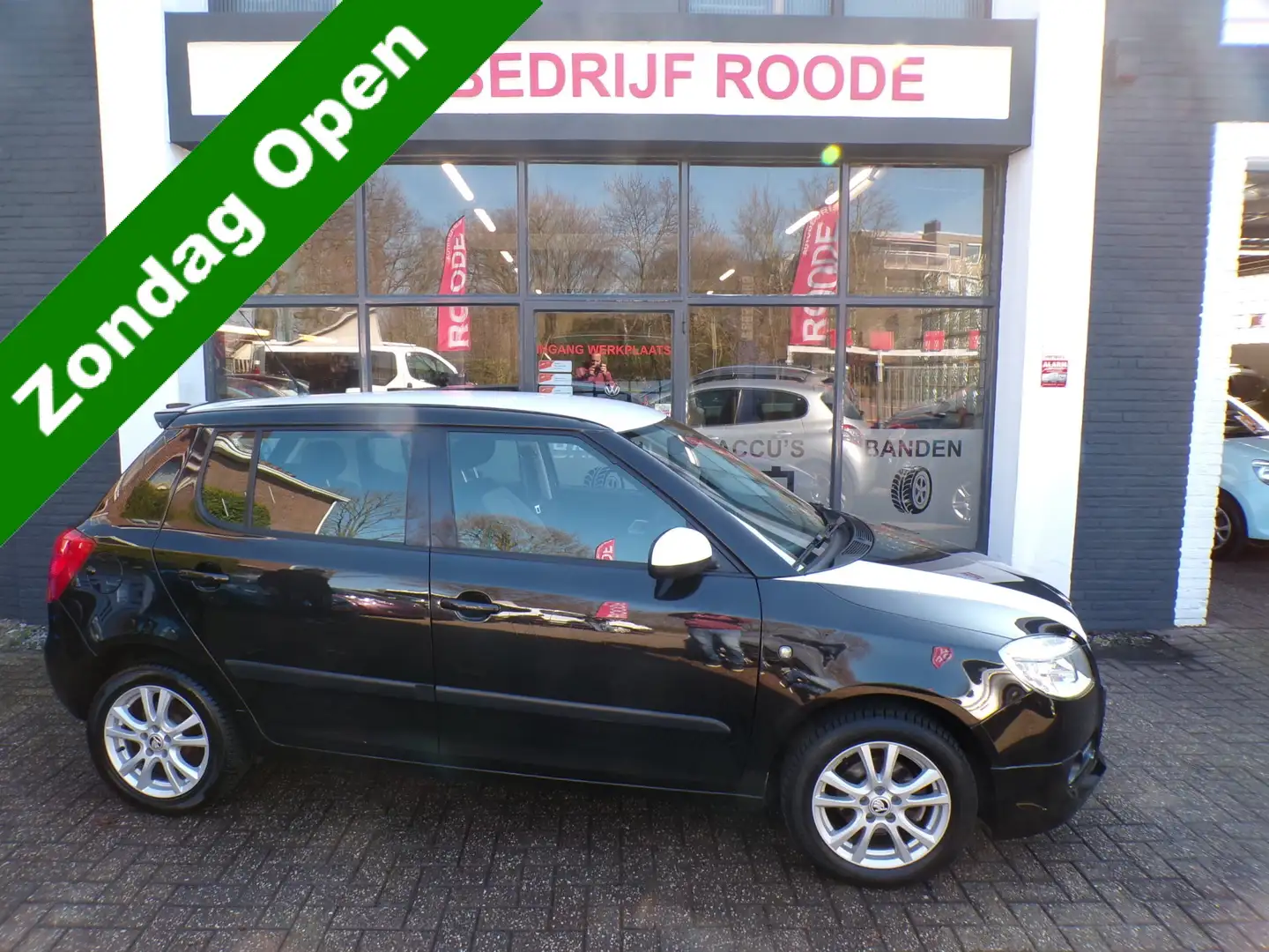 Skoda Fabia 1.4-16V 5-Drs Sportive AIRCO,GOED ONDERHOUDEN! ''Z Schwarz - 1