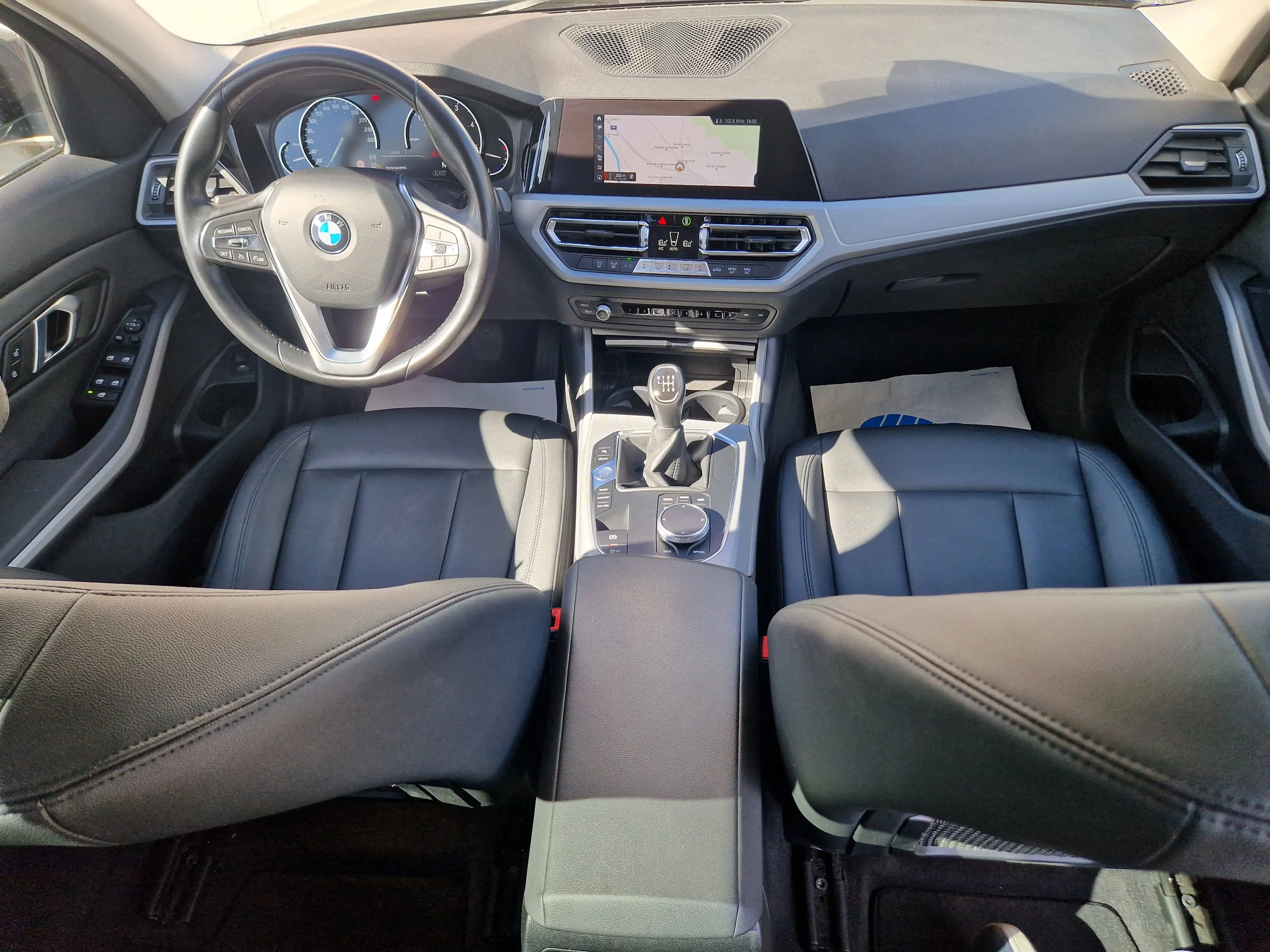 BMW 318 D Touring*CARNET*XENON*GPS*CUIR*PDC*CARPLAY — photo 7