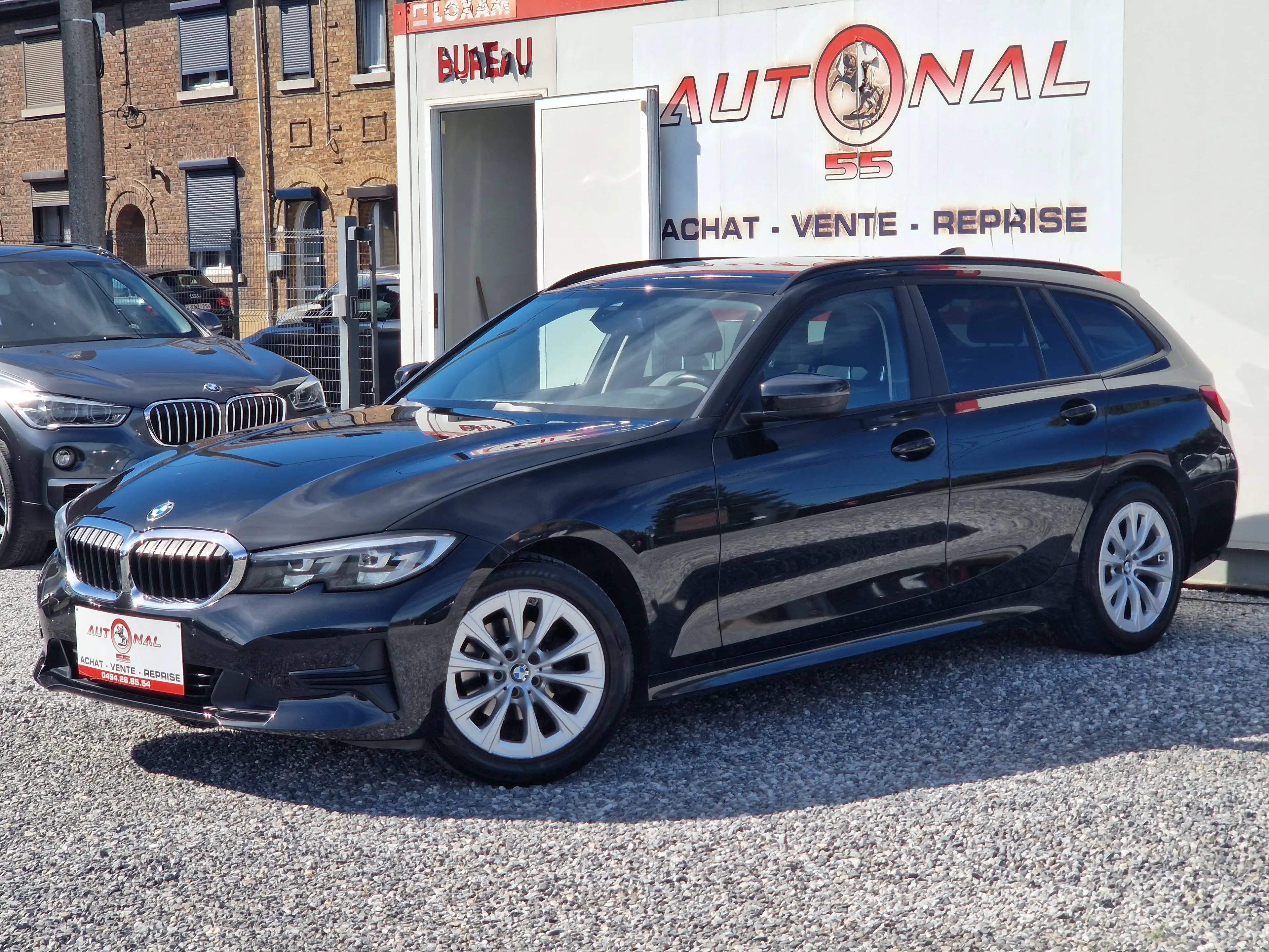 BMW 318 D Touring*CARNET*XENON*GPS*CUIR*PDC*CARPLAY — photo 14