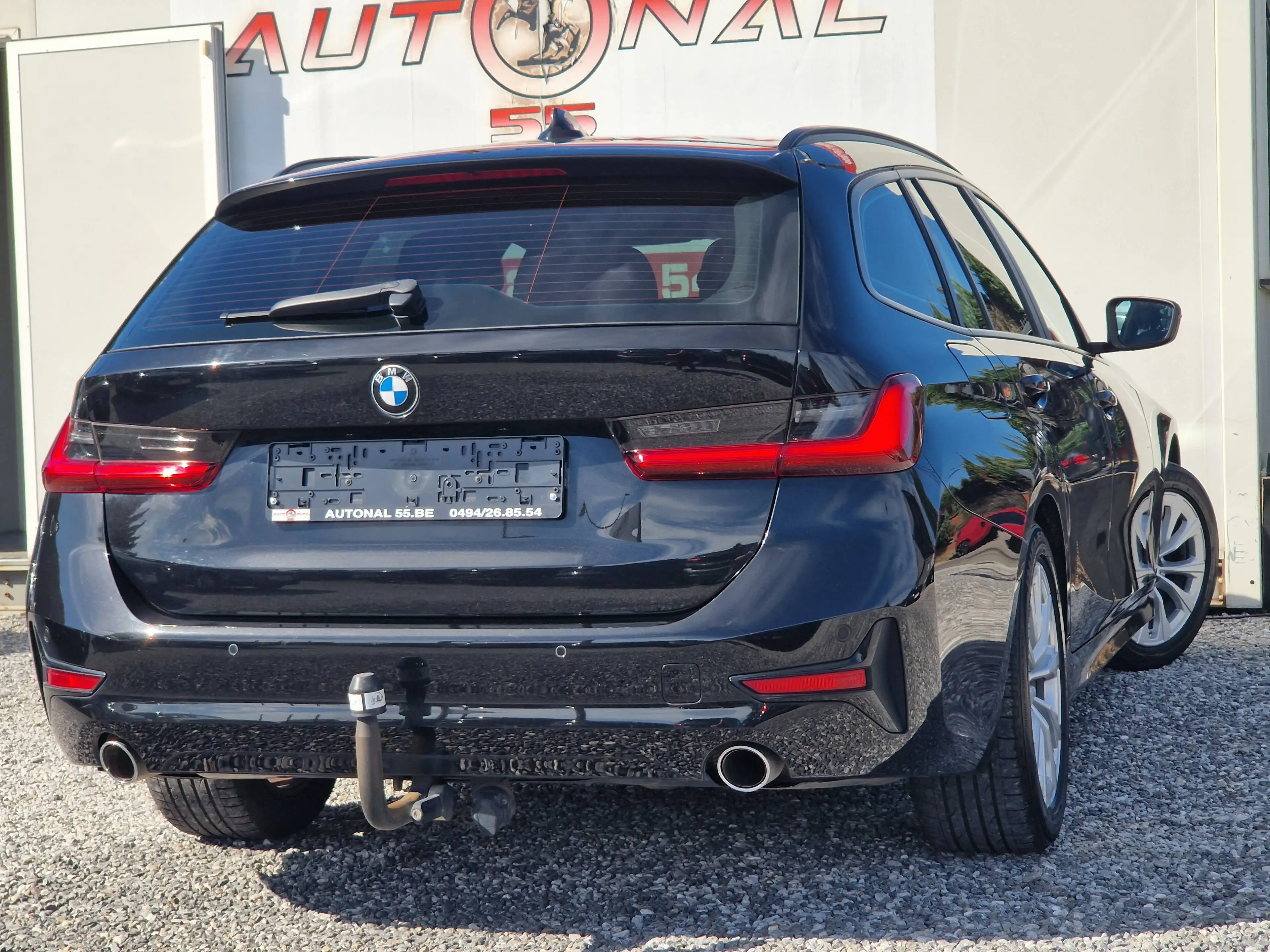 BMW 318 D Touring*CARNET*XENON*GPS*CUIR*PDC*CARPLAY — photo 3