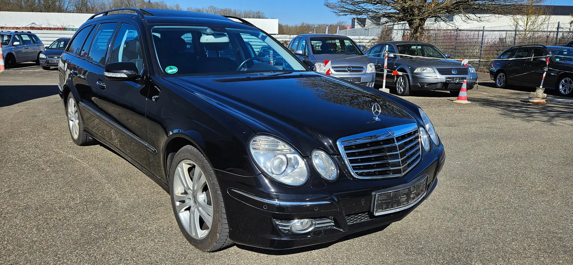 Mercedes-Benz E 320 E 320 T CDI 4Matic Avantgarde-Schiebedach-Xenon Fekete - 2
