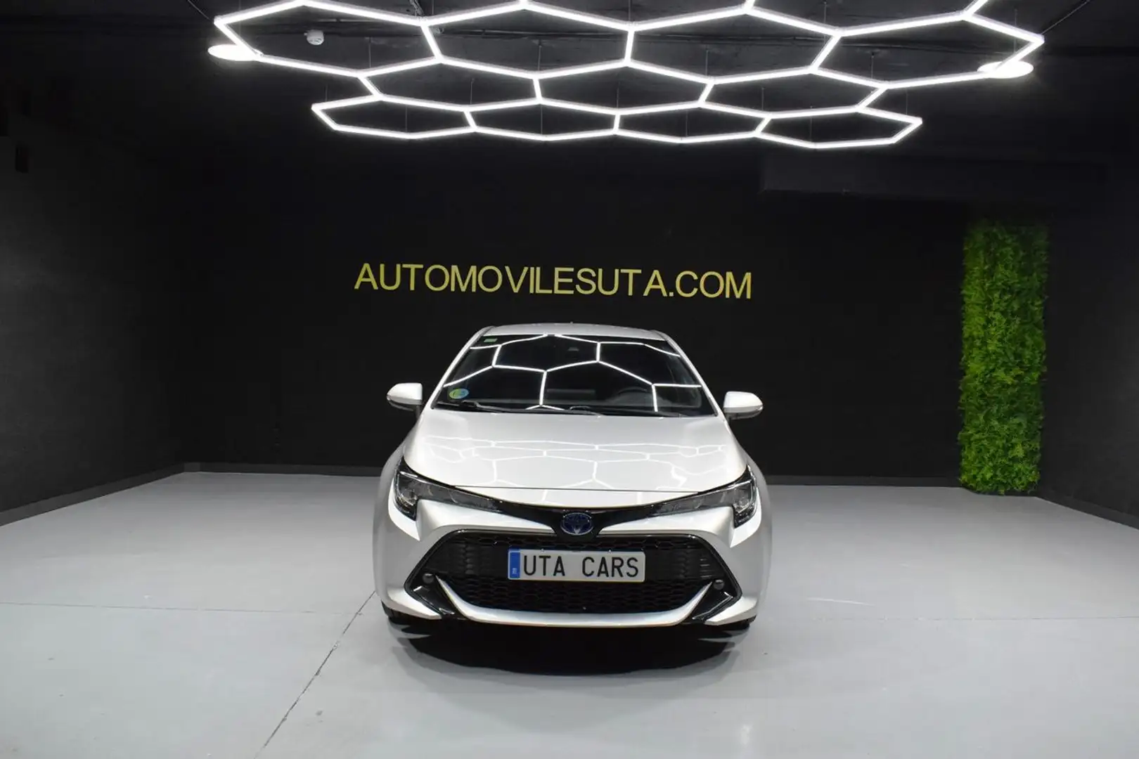 Toyota Corolla 1.8 125H ACTIVE TECH ECVT Gris - 2