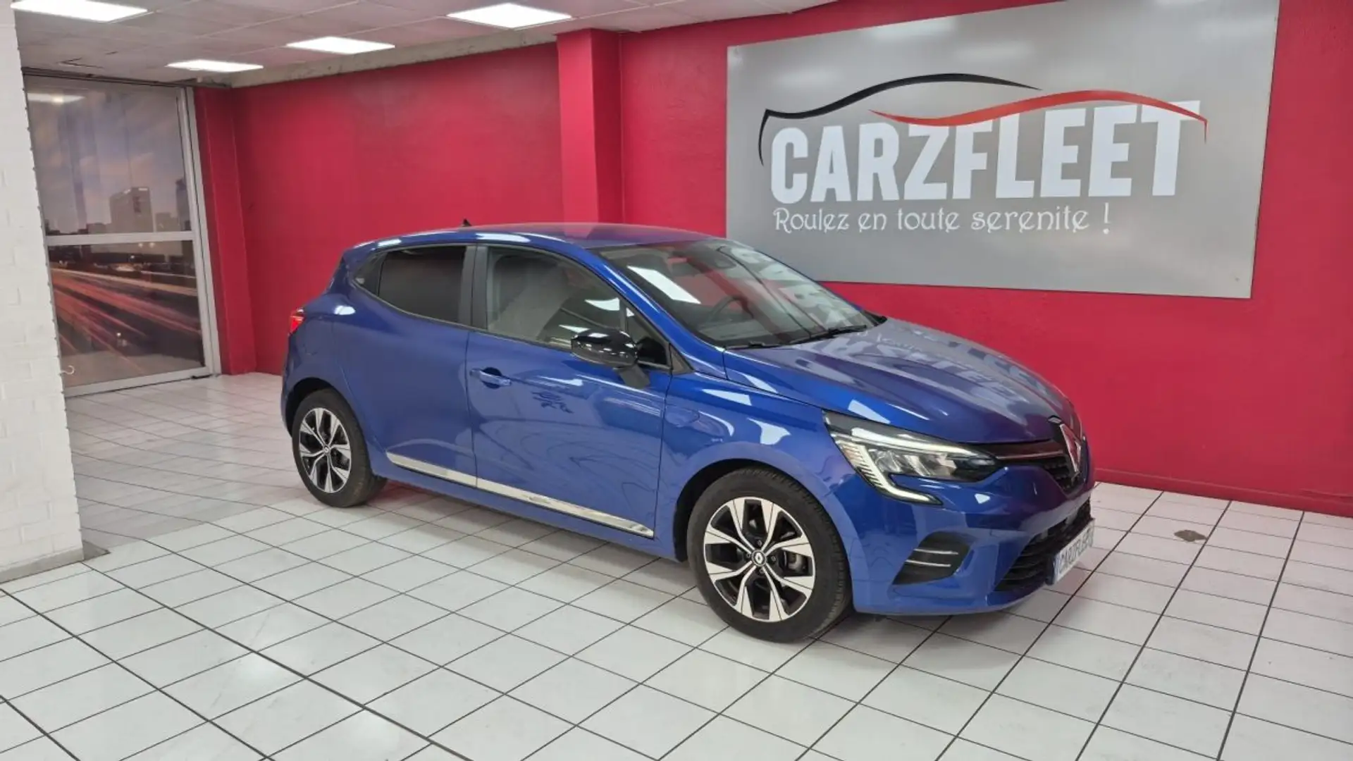 Renault Clio EVOLUTION 1.0 TCe 90cv/ 1 ERE MAIN/ EXPORT ALGERIE 12490 HT Bleu - 1