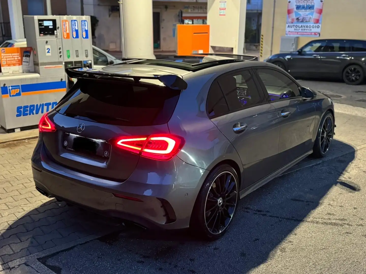 Mercedes-Benz A 250 Premium auto - 2