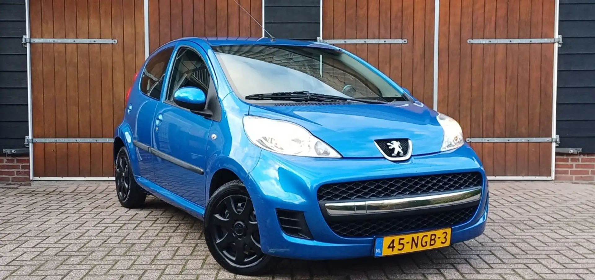 Peugeot 107 1.0-12V Urban Move, Airco, 5 deurs, Elektrische ra Blauw - 1