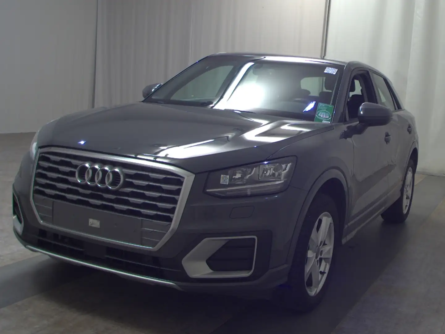Audi Q2 2.0 35 TDI sport S-Line PDC AUT KlimaA LM Grau - 2