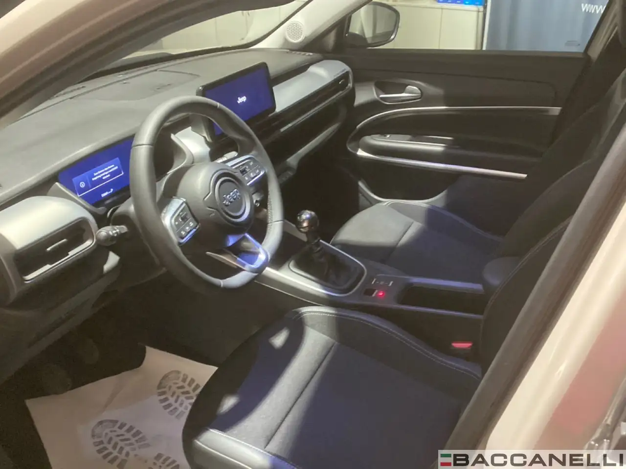 Jeep Avenger 1.2 turbo Summit fwd 100cv, миниатюра 13