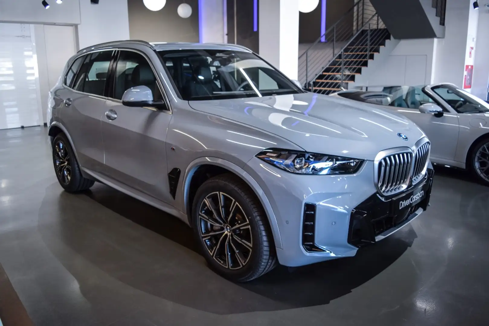 BMW X5 xDrive 50e xLine M Sport Gris - 1