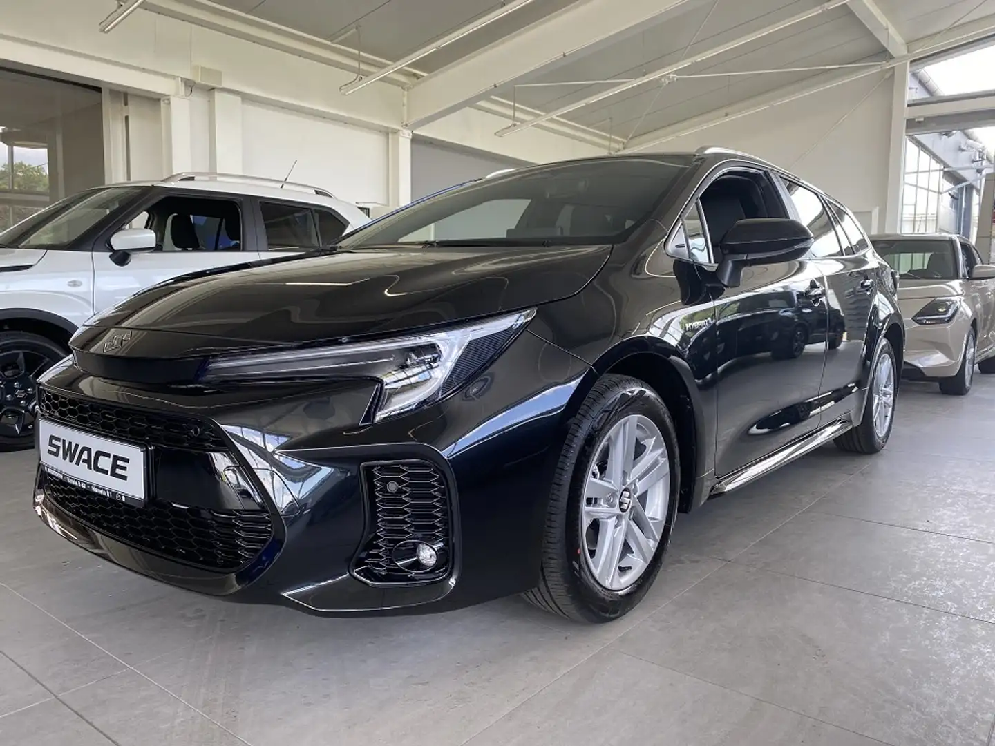 Suzuki Swace 1.8 Hybrid Comfort+ CVT LED, ACC, Navi, MJ24 Negru - 1