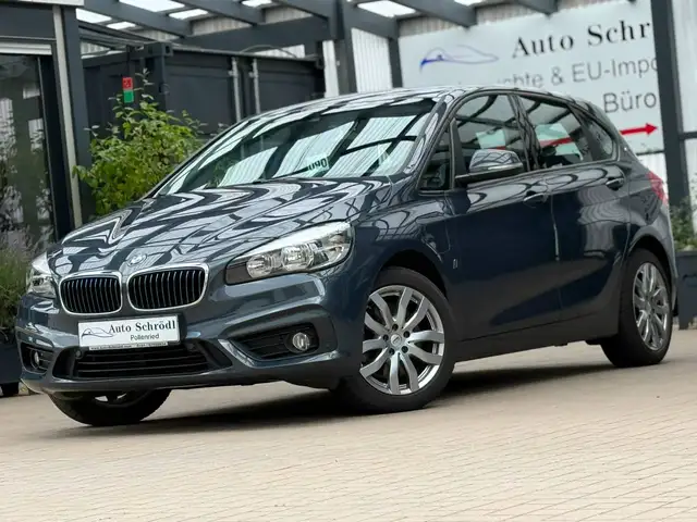 BMW 225 xe Active Tourer iPerformance, Kamera, Standklima, Navi, Park-Assist, Sitzheiz, El. Heck, 2-Zonen Klimaauto