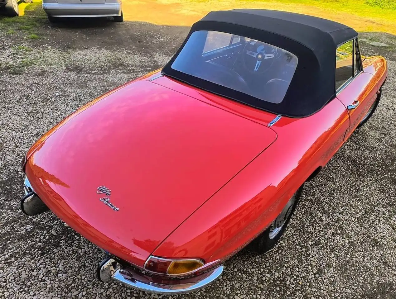 Alfa Romeo Spider OSSO DI SEPPIA 1600, foto 7