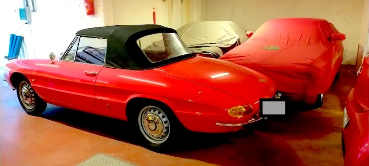 Alfa Romeo Spider OSSO DI SEPPIA 1600, foto 8