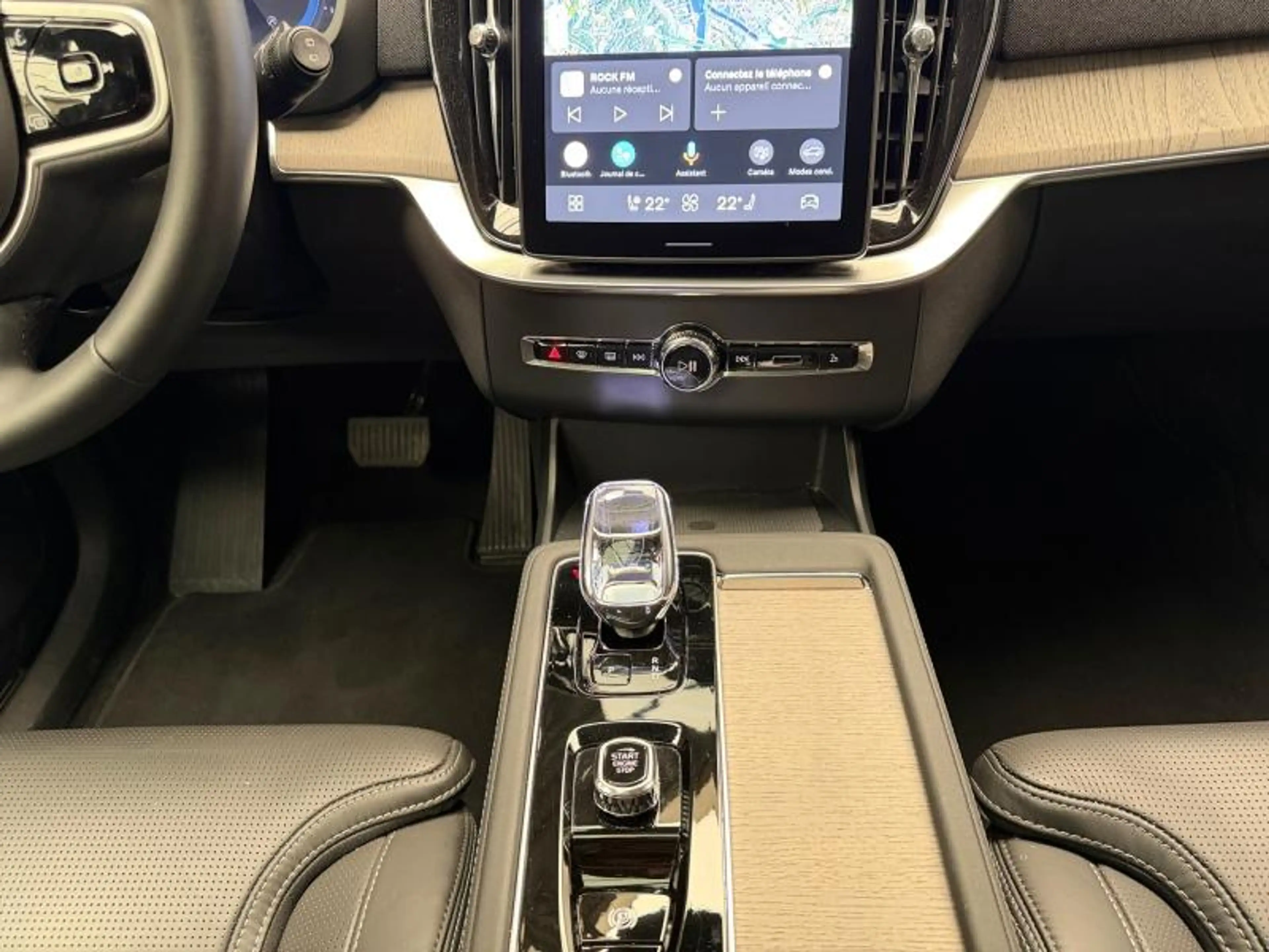 Volvo XC90 Facelift B5 AWD Plus Bright / Essence — photo 11