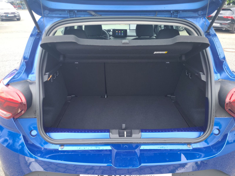 Dacia Sandero III 1.0 TCe 90 Stepway Comfort — photo 10