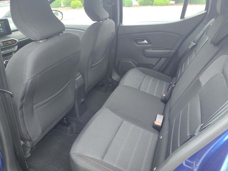 Dacia Sandero III 1.0 TCe 90 Stepway Comfort — photo 13
