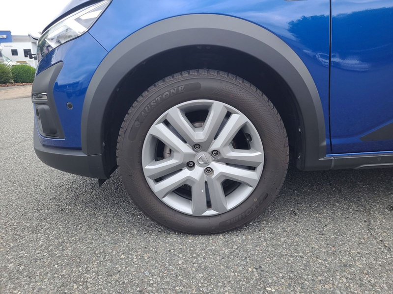 Dacia Sandero III 1.0 TCe 90 Stepway Comfort — photo 11