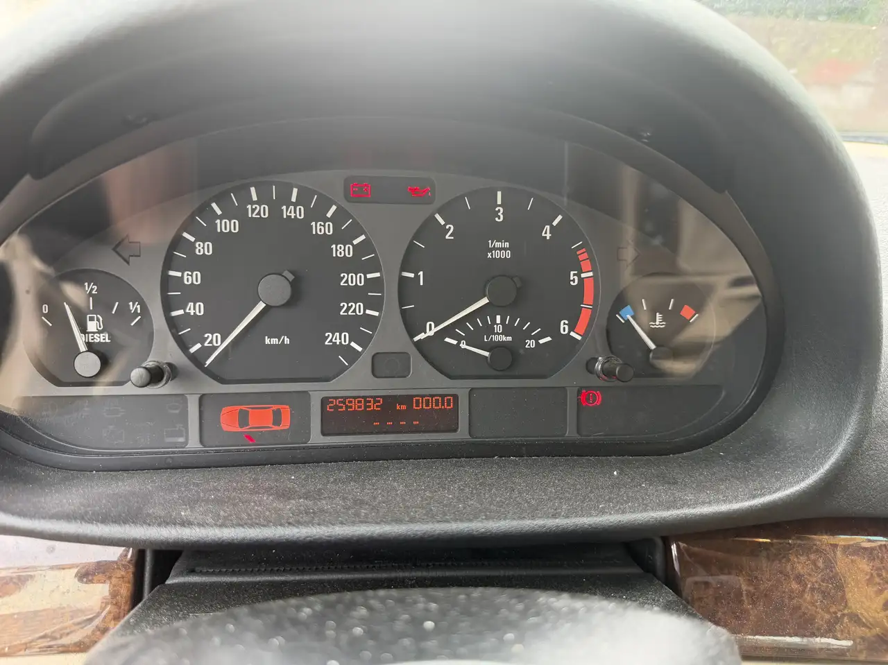 BMW 320d, foto 6