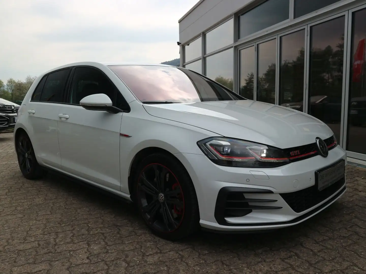 Volkswagen Golf GTI 5p 2.0 tsi Performance 245cv dsg 2018 Acc Led 18'' Bianco - 2