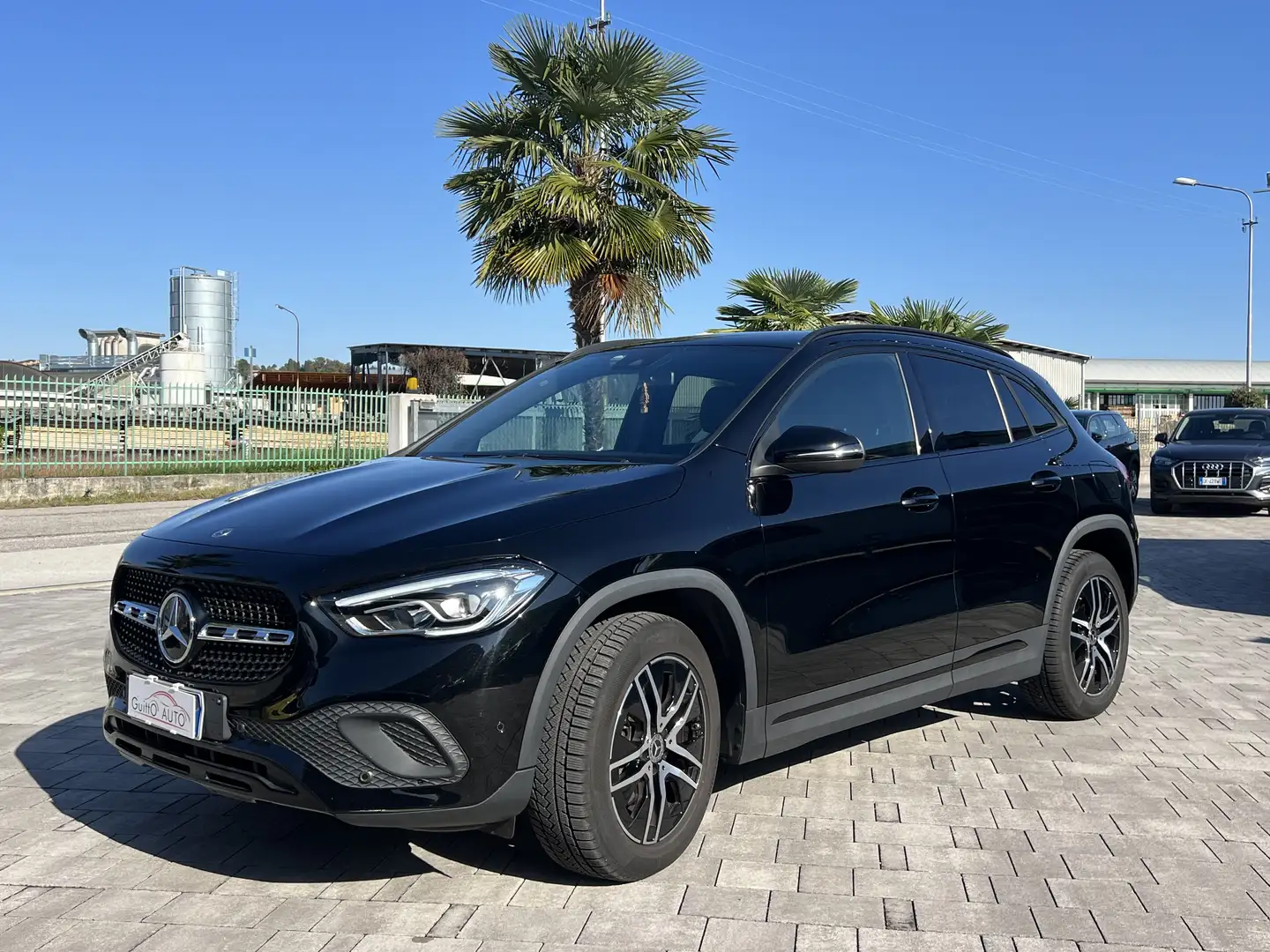 Mercedes-Benz GLA 200 GLA-H247 2020 d Sport auto Noir - 1