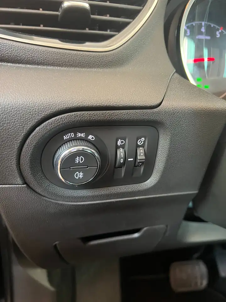 Opel Grandland 1.5 Ecotec Elegance S&S AT8, миниатюра 13