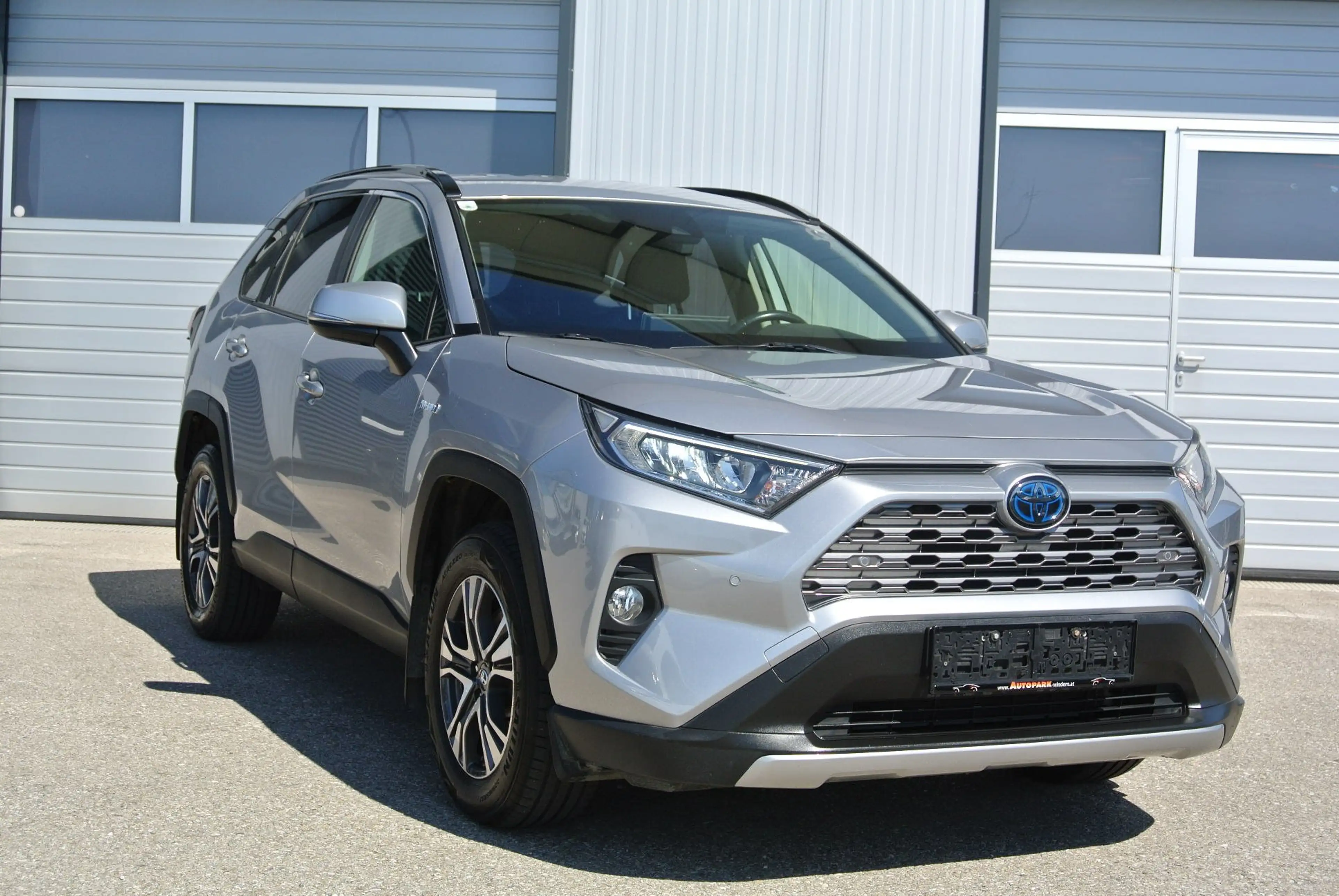 Toyota RAV 4 2.5 VVT-i HEV Hybrid CVT 4WD * AHK * NAVI * KAMERA — photo 6