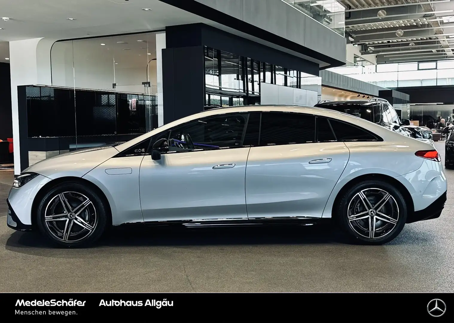 Mercedes-Benz EQE 300 EQE 300 AMG Night AHK 360° HA-Lenk LEDER 3D NP92 Argintiu - 2
