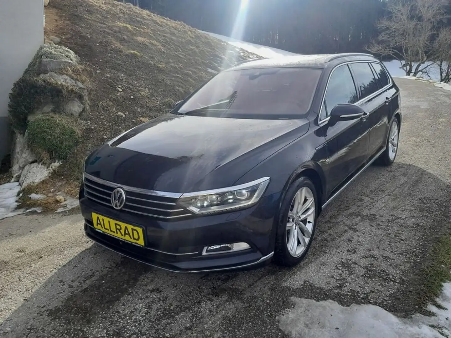 Volkswagen Passat Variant HL 4Motion DSG Finanzierung möglich Noir - 1