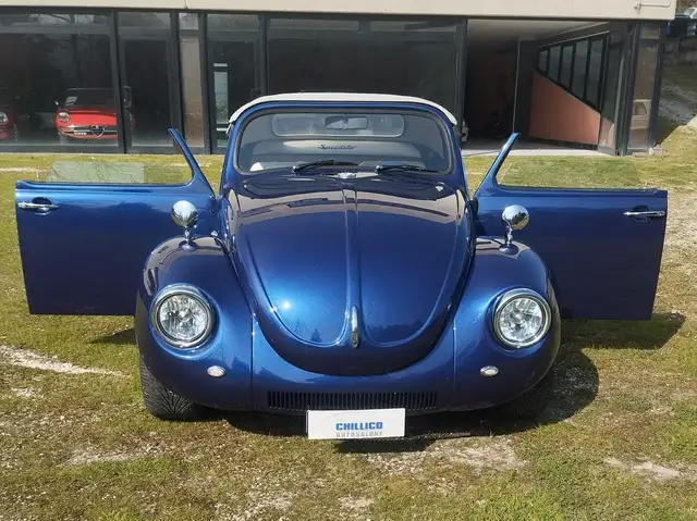 Volkswagen SPEEDSTER (maggiolone cabrio)