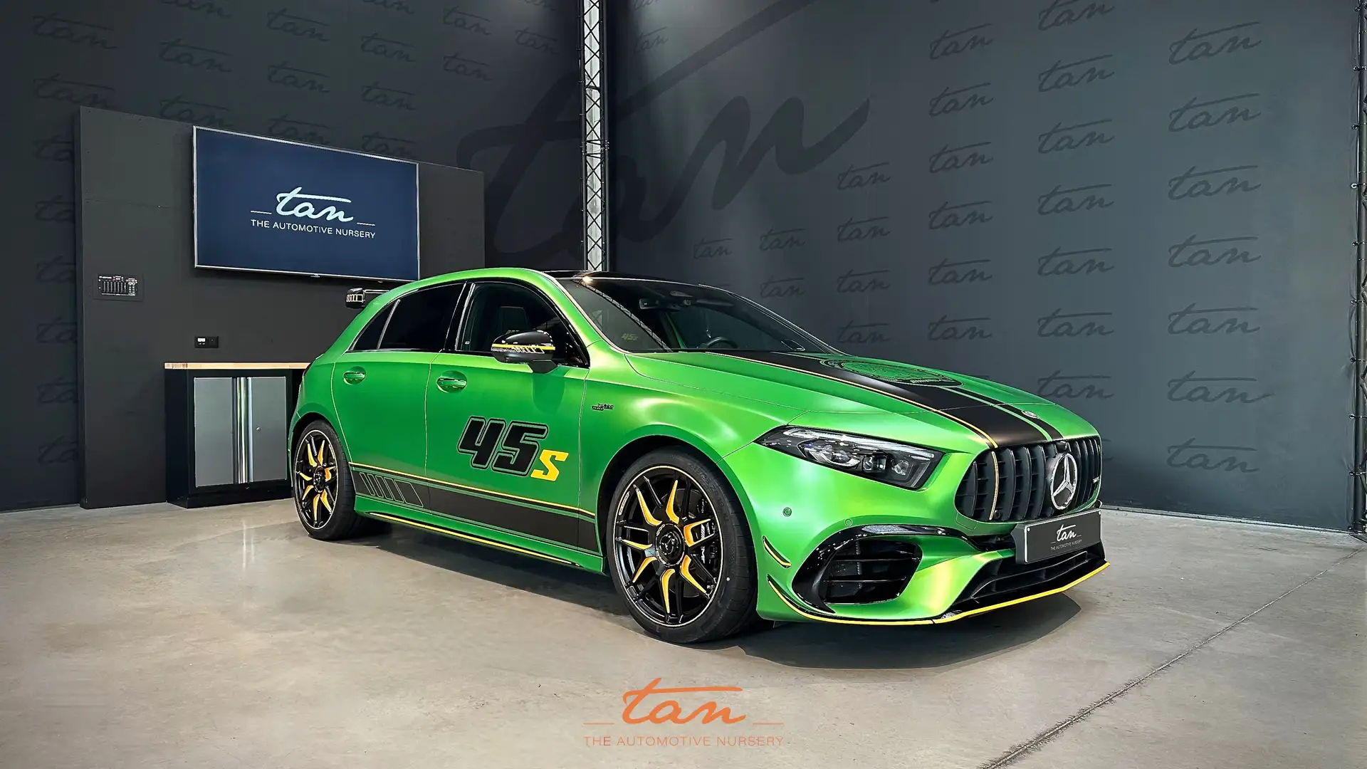 Mercedes-Benz A 45 AMG S 4-Matic+  FINAL ÉDITION AMG Grün - 1