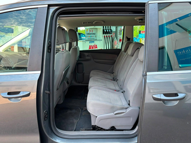 SEAT Alhambra Style *Navi/AHK/Kamera* — photo 11