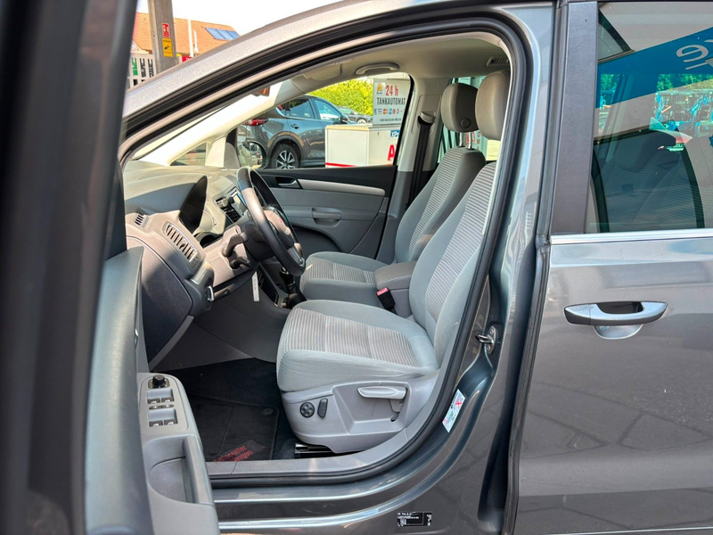 SEAT Alhambra Style *Navi/AHK/Kamera* — photo 9
