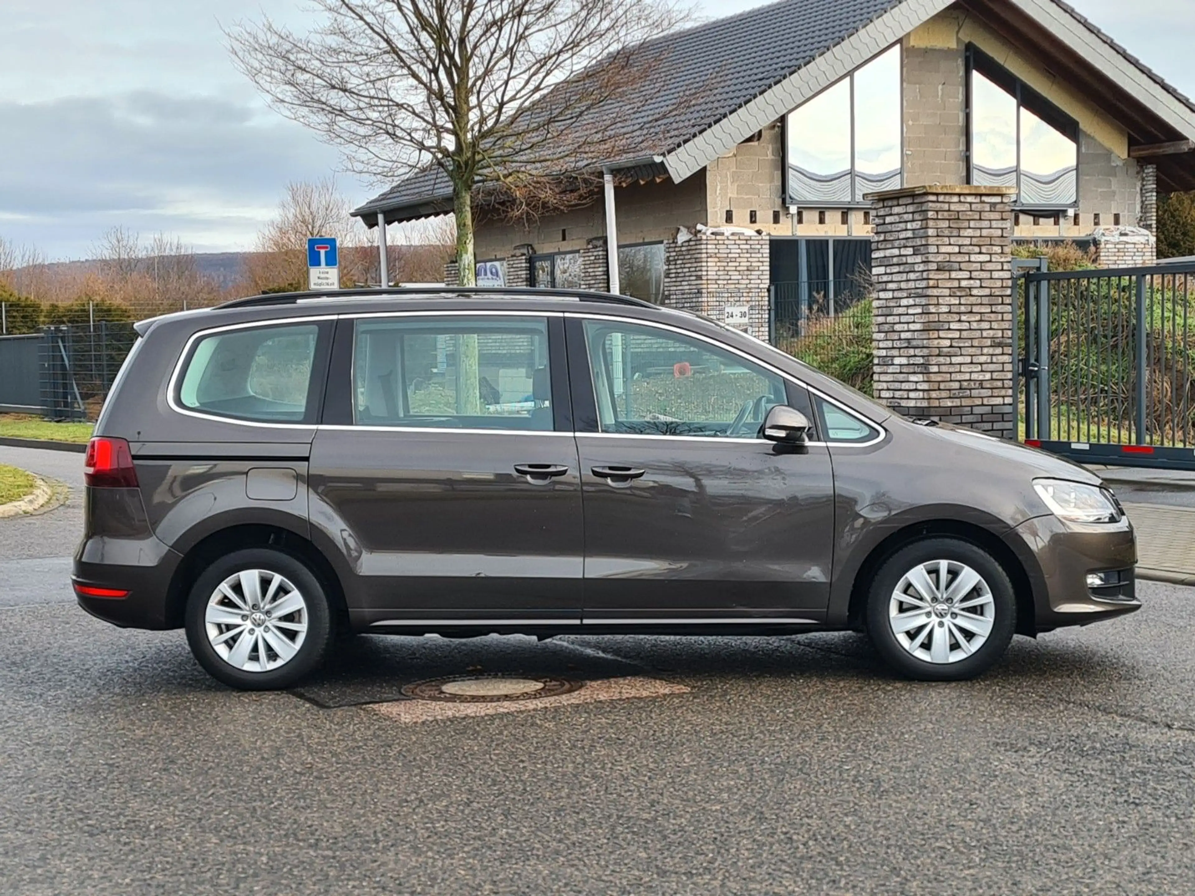 Volkswagen Sharan Comfortline BMT*Navi*PDC*7-Sitz* — photo 5