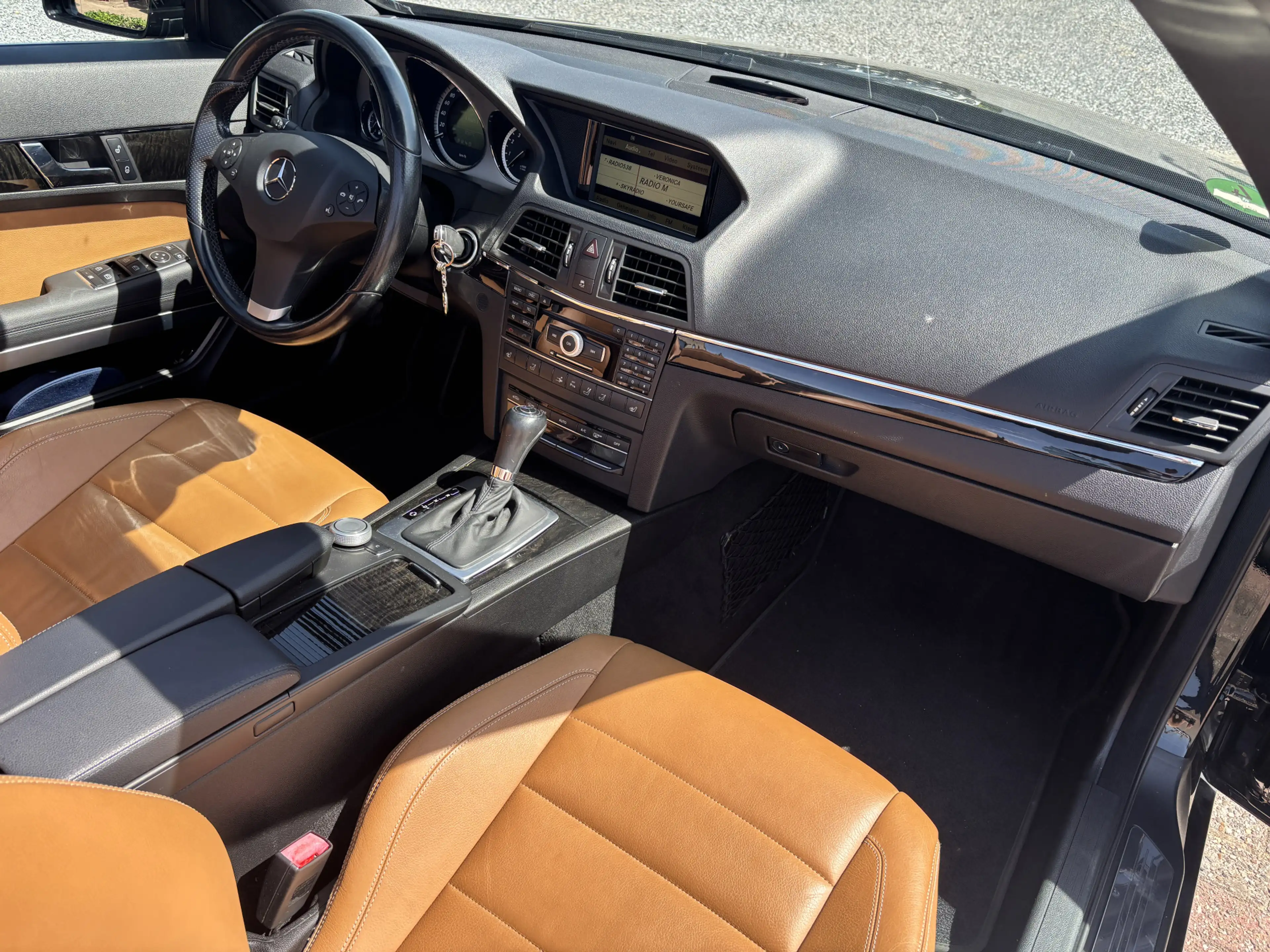 Mercedes-Benz E 250 Cabrio CGI Avantgarde Automaat Leder / Alarm / 2e — photo 20