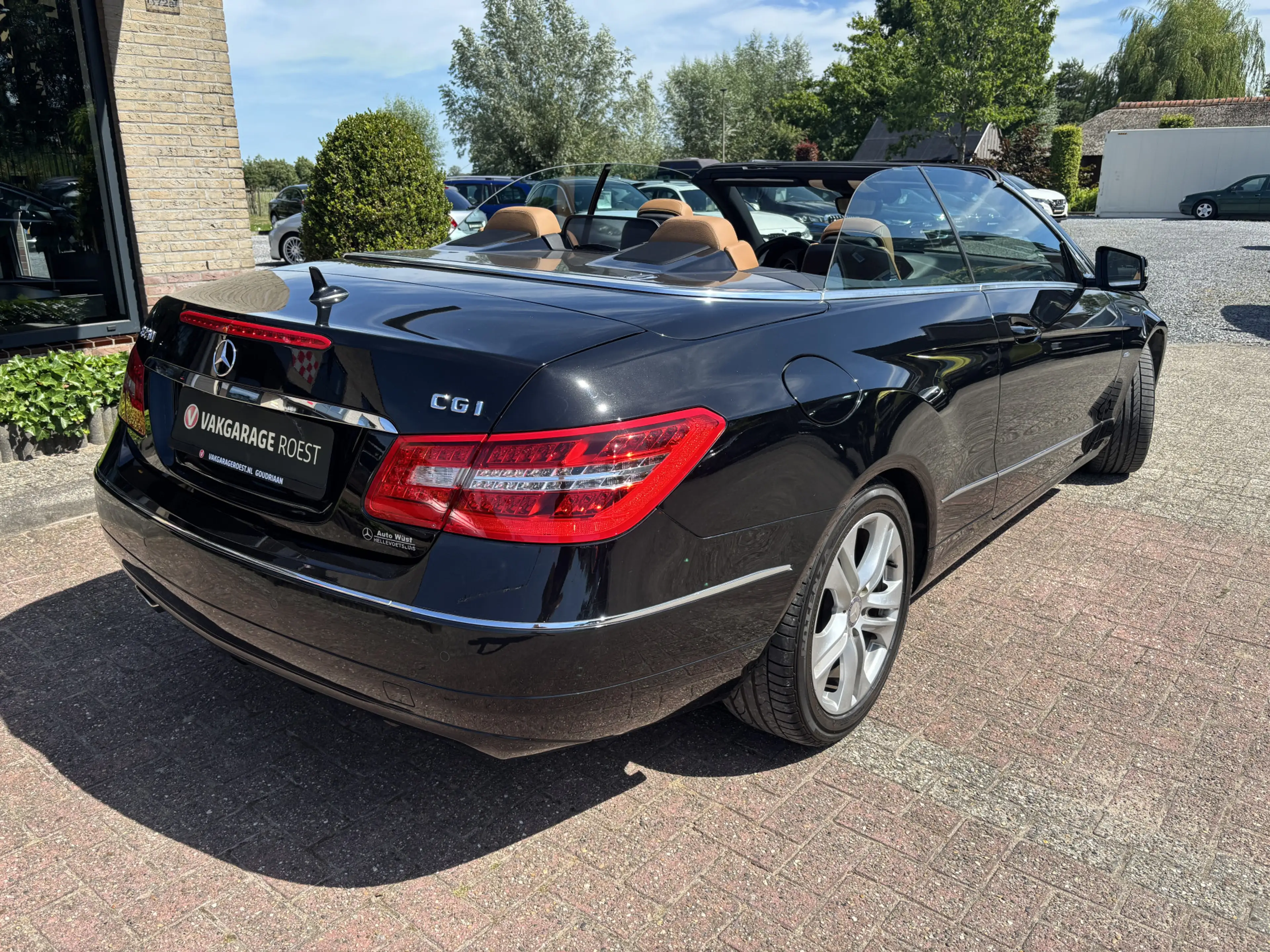 Mercedes-Benz E 250 Cabrio CGI Avantgarde Automaat Leder / Alarm / 2e — photo 2