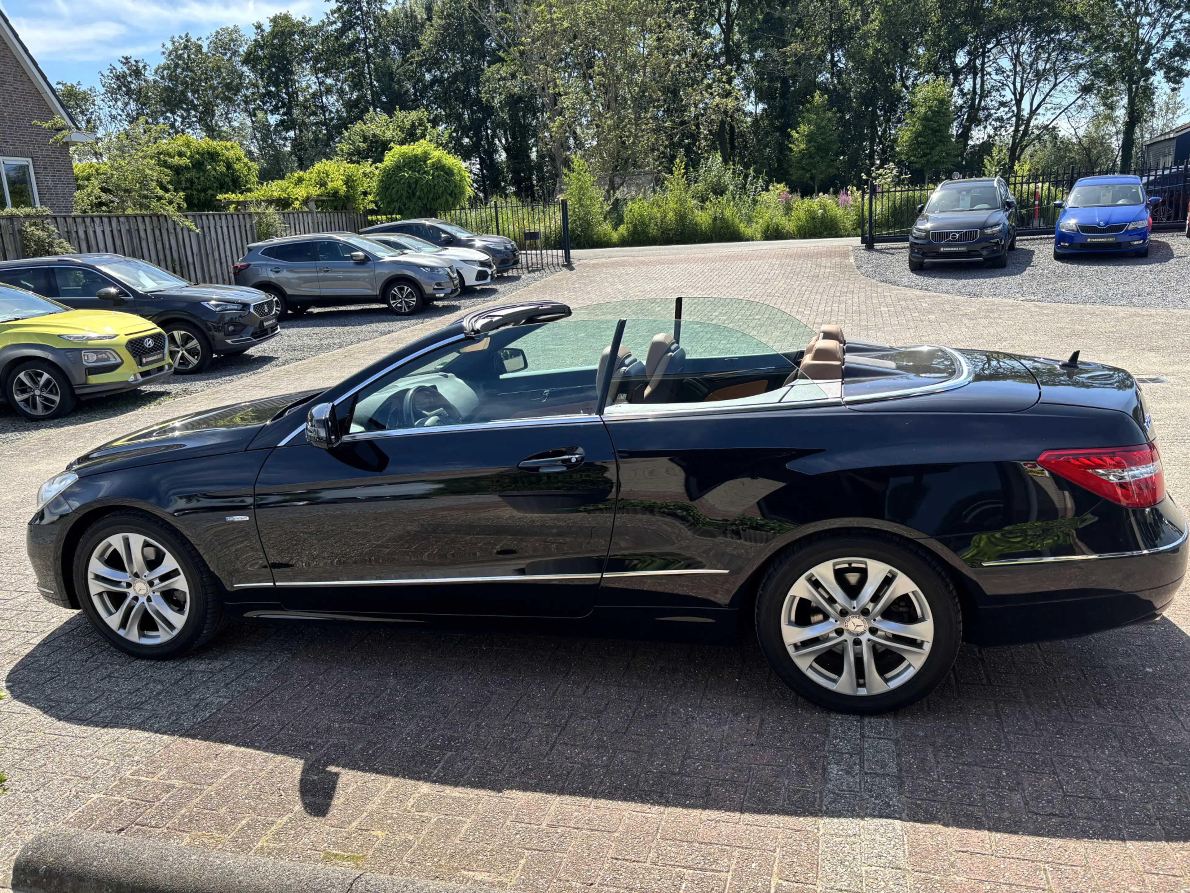 Mercedes-Benz E 250 Cabrio CGI Avantgarde Automaat Leder / Alarm / 2e — photo 15