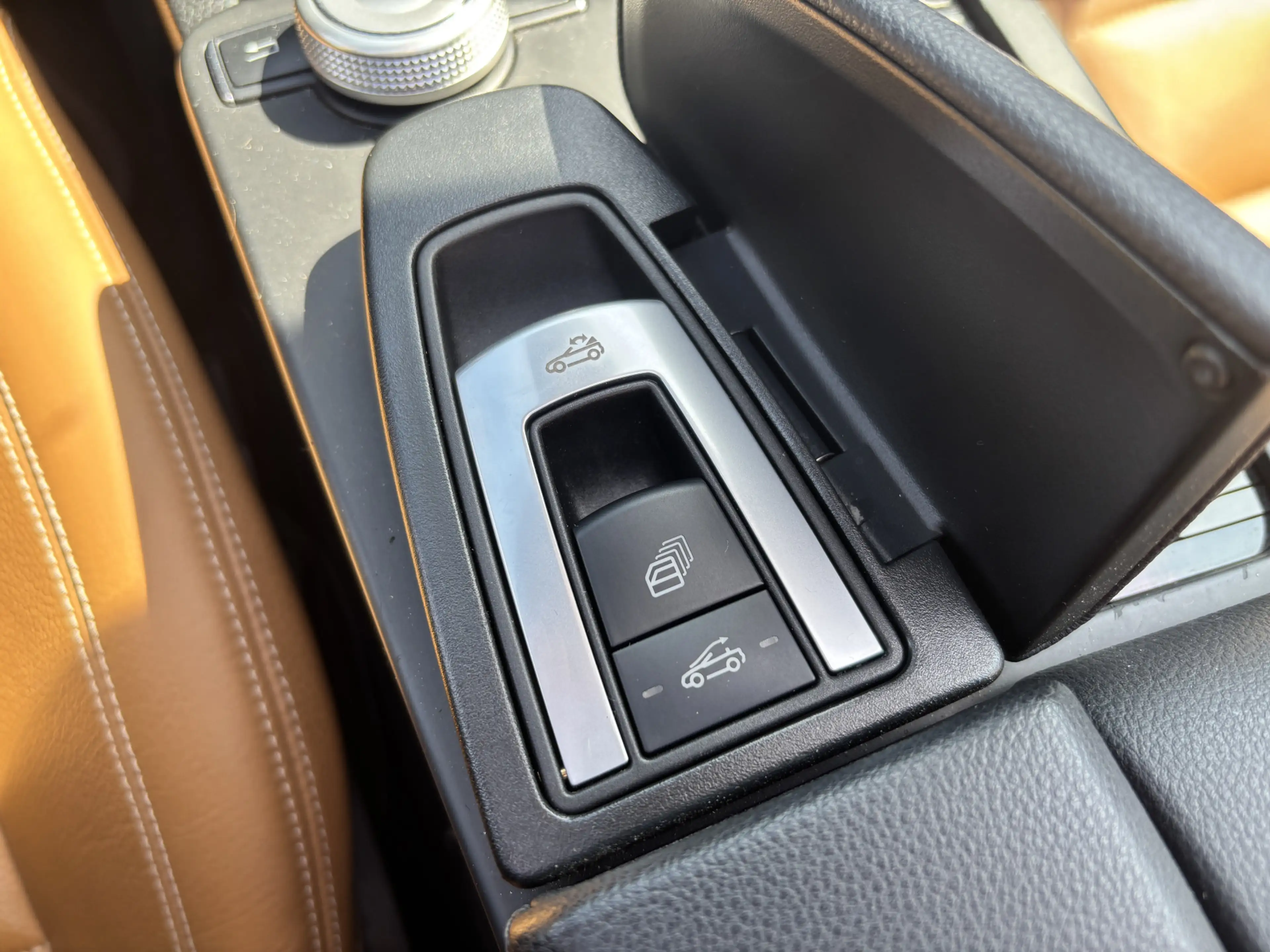 Mercedes-Benz E 250 Cabrio CGI Avantgarde Automaat Leder / Alarm / 2e — photo 8