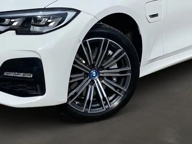 BMW M view 6
