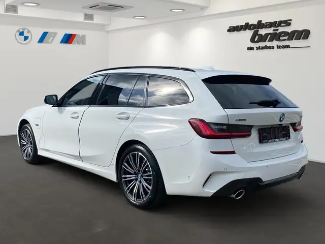 BMW M view 4