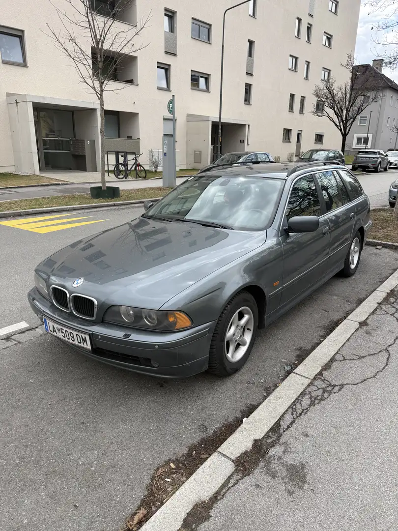 BMW 525 525d touring Österreich-Paket - 1