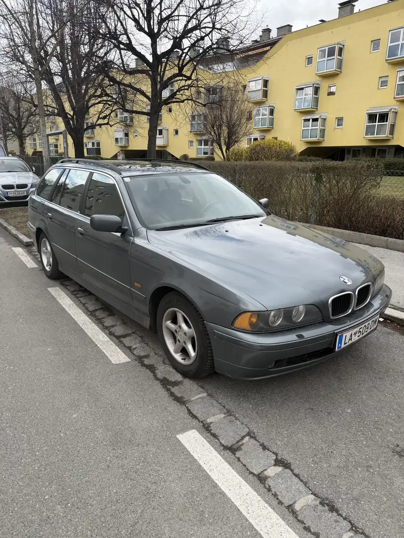 BMW 525 525d touring Österreich-Paket - 2