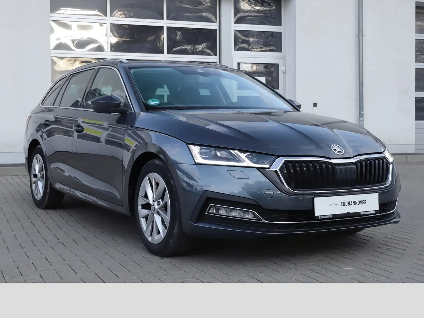 Skoda Octavia Combi Style 2.0 TDI 7-G-DSG +SMARTLI+PDC Gris - 2