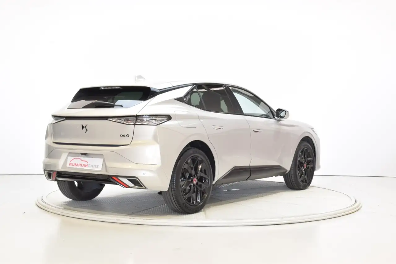 DS Automobiles DS 4 2024