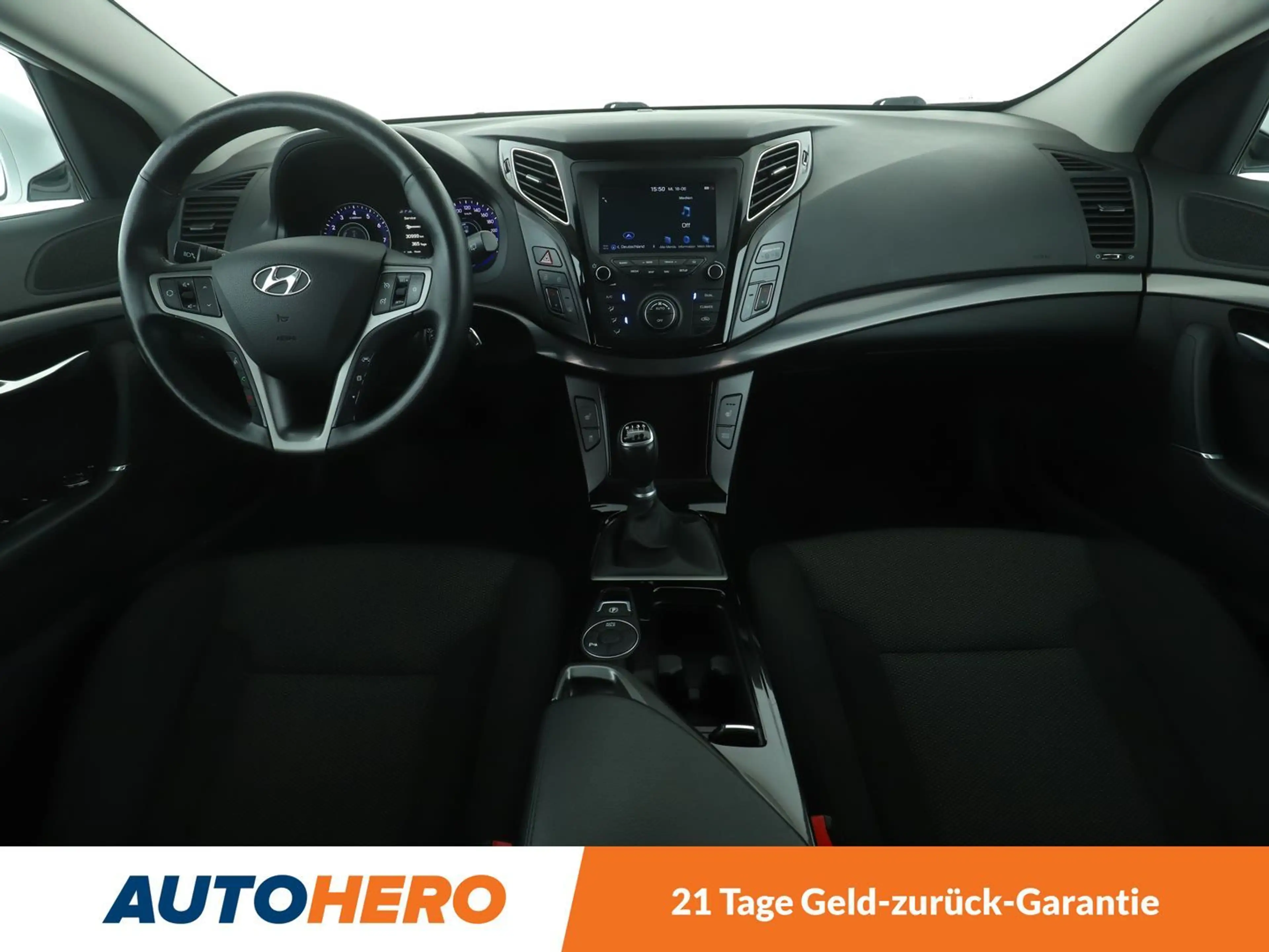 Hyundai i40 1.6 GDI Space Blue *NAVI*CAM*SHZ*TEMPO*ALU* — photo 12