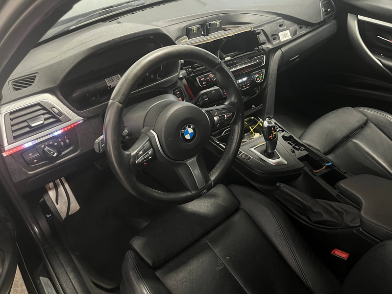 BMW 318 3-serie 318i M Sport Edition - Diefstal Schade - B — photo 10