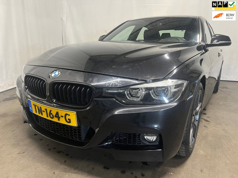 BMW 318 3-serie 318i M Sport Edition - Diefstal Schade - B