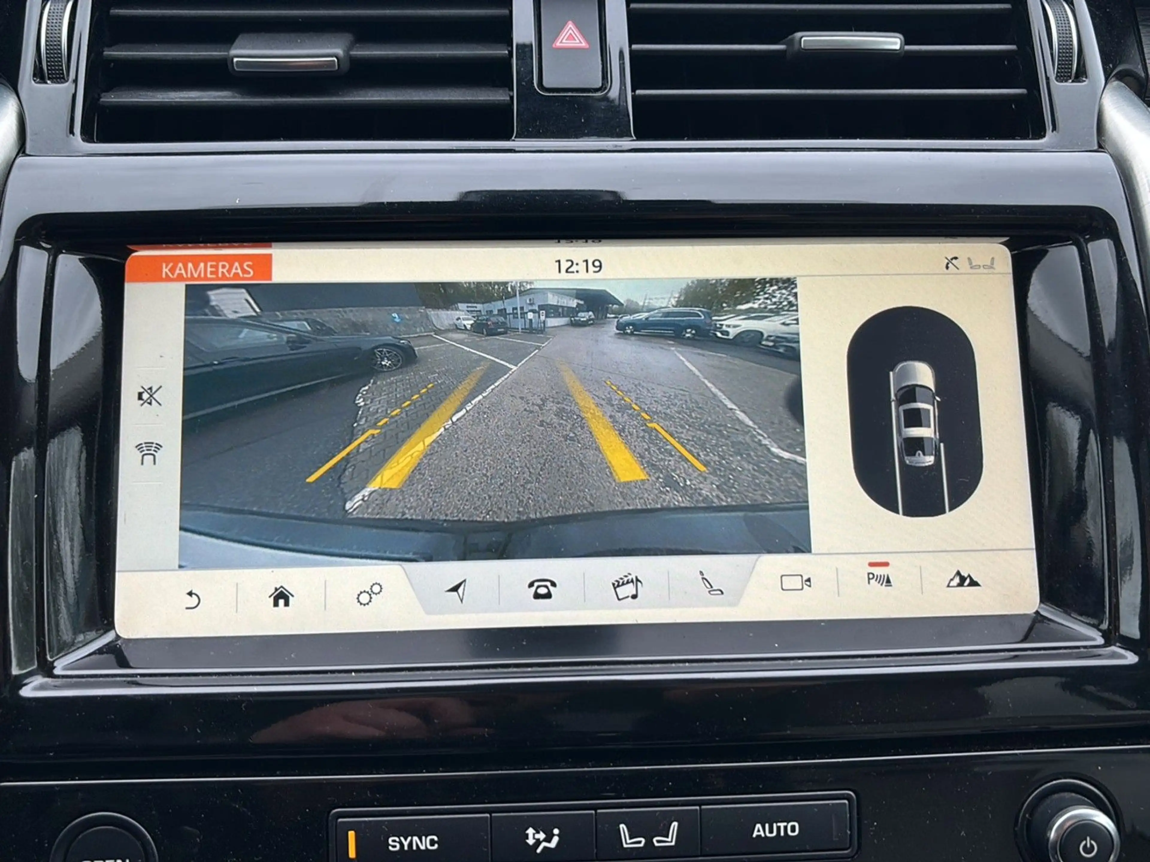 Land Rover Discovery HSE | 7-Sitzer | ACC | Pano | Leder — photo 15
